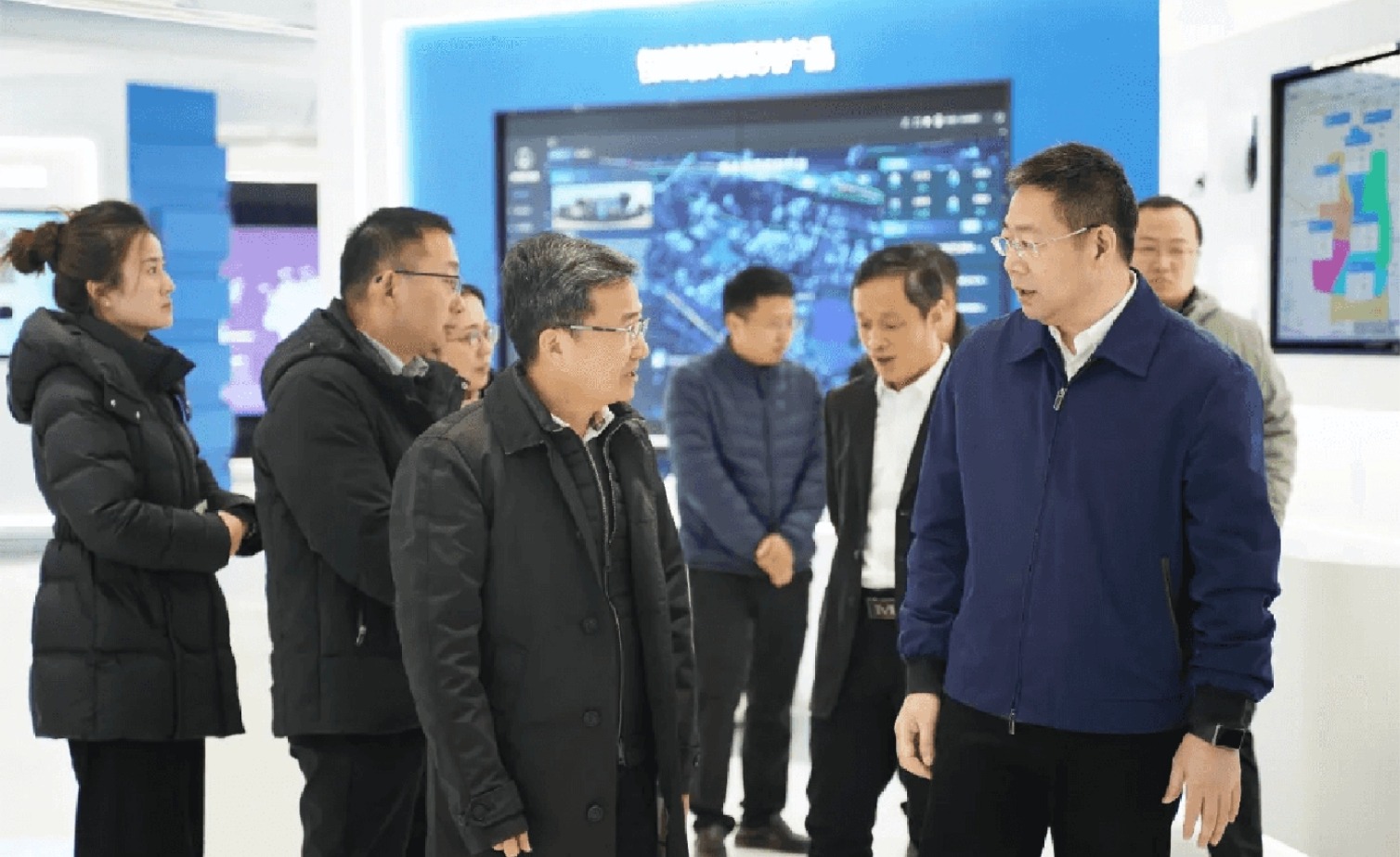 水利部全國(guó)節(jié)約用水辦公室主任蔣牧宸一行蒞臨山科智能參觀調(diào)研